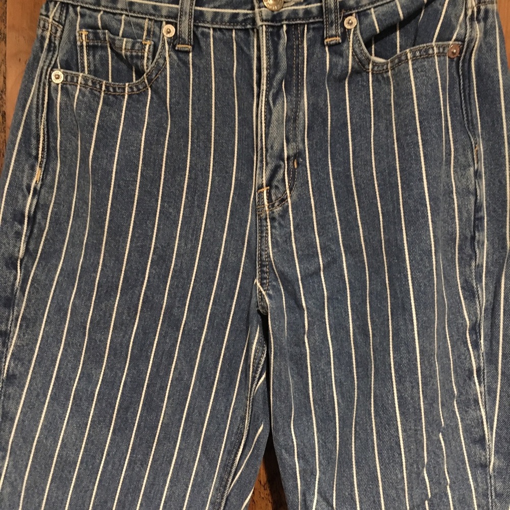 American Eagle Striped Mom Jeans Pencil Cut - Picture 4 of 12